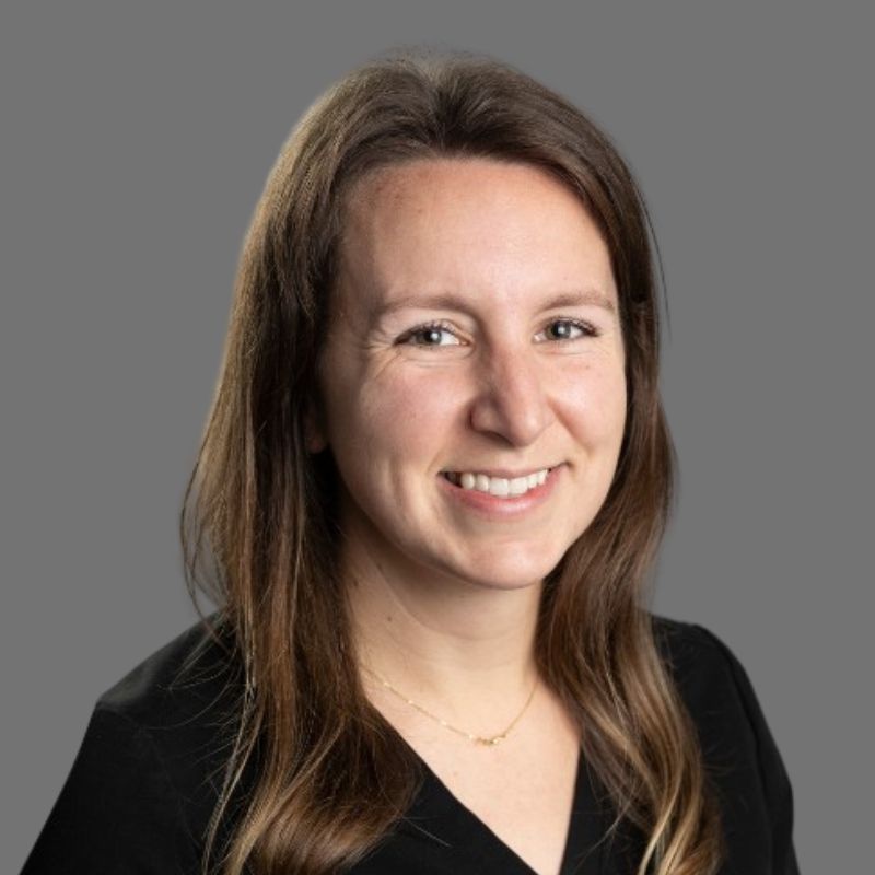 photo of an audiologist